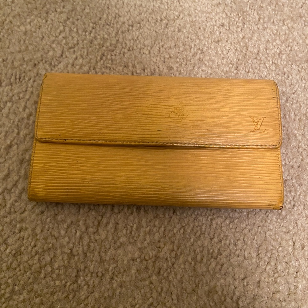 Louis Vuitton Mustard Yellow Epi Leather Clutch Wallet